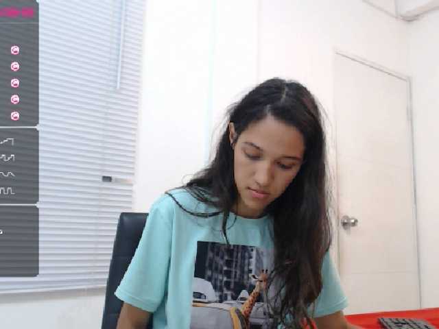 Broadcast screenshots Andrea-Cute