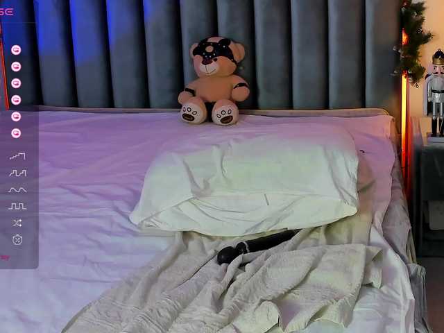 Broadcast screenshots AndreaBass