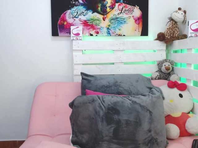 Photos Angel-X Welcome to my room, enjoy it with me: menu tips "show pussy 100token, Remove pantis 90token, show boobs 95token, pussy fingers 200tips, dildo pussy 300token, ass 80token, doggy 85token, c2c 50token. squirt 380token