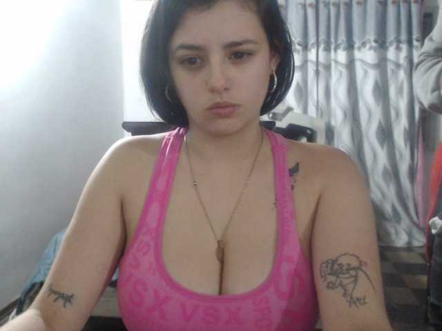 Broadcast screenshots angelaasm
