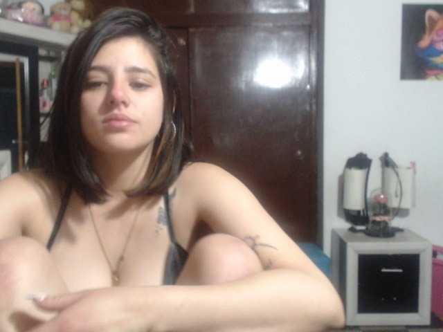 Broadcast screenshots angelaasm