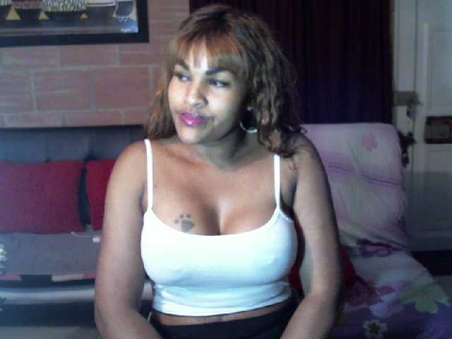 Broadcast screenshots Angelaebony