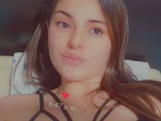 Erotic video chat angelburning2