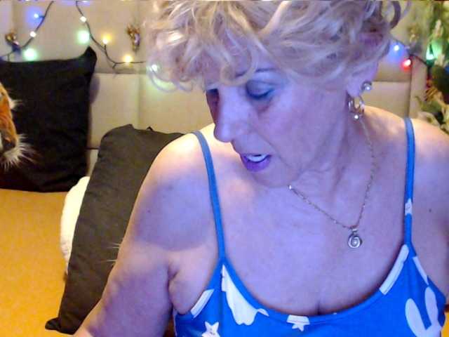 Broadcast screenshots ANGELGRANNY