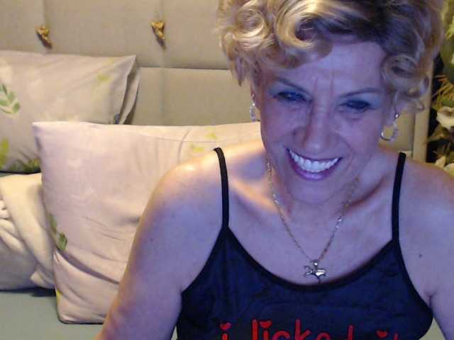 Broadcast screenshots ANGELGRANNY