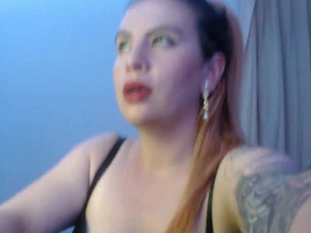 Broadcast screenshots AngelineCollins