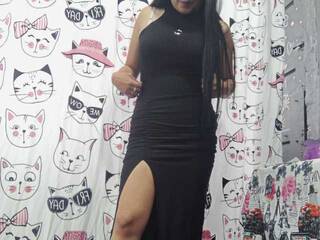 Erotic video chat angelinye