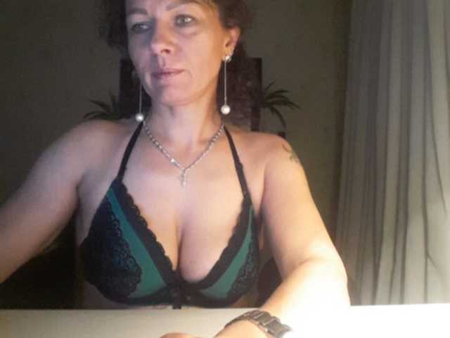 Broadcast screenshots AngellaFly