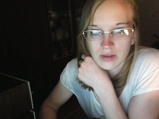 Broadcast screenshots Angelpussy1