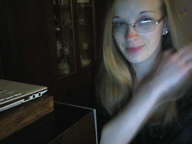 Broadcast screenshots Angelpussy1