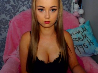 Photos AngelSue 10- stanup, 20-show ass, 25-show ass and spank it, 30-add friends, 50- boobs in bra, tip me!