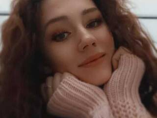 Erotic video chat Angelya99