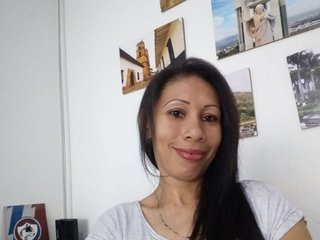 Erotic video chat angie-nature