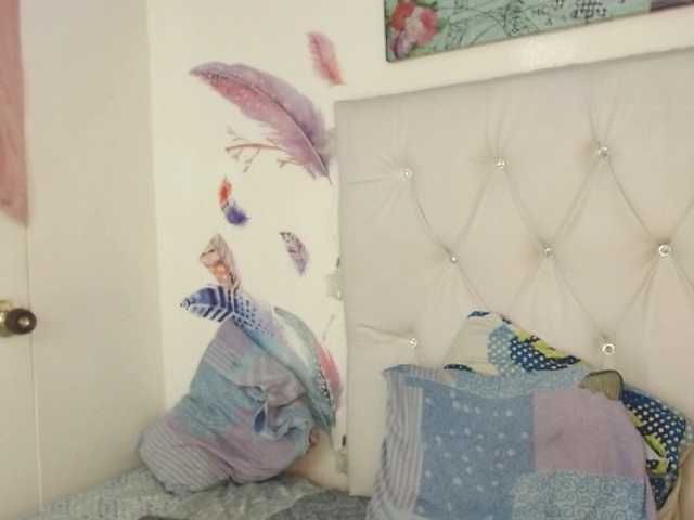 Broadcast screenshots AngieBBW