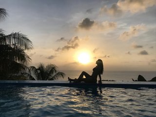 Erotic video chat angycougar