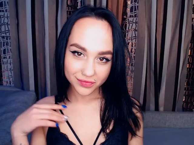 Broadcast screenshots AnisaLorente