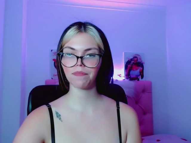 Broadcast screenshots canela_love