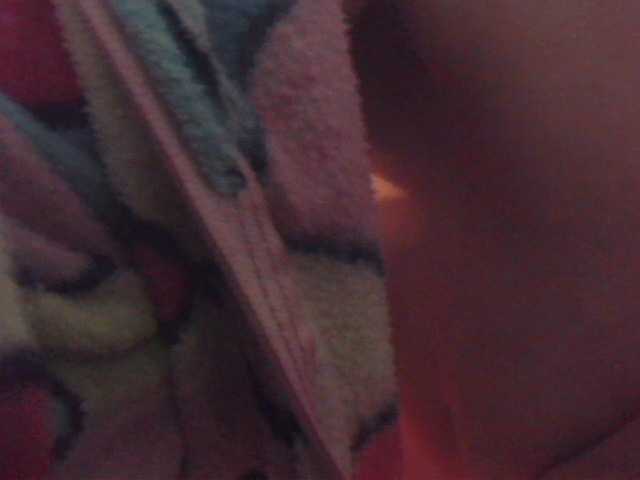 Broadcast screenshots Anjeli38