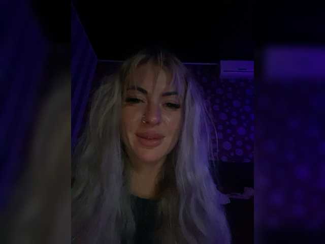 Broadcast screenshots anna12193