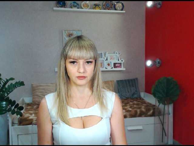 Photos AnnaAdam hi, do you want to chat 5 tokens, get up 20 tokens, private 40 tokens)