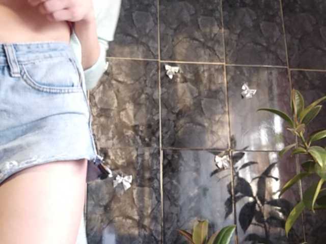 Broadcast screenshots Annabelle1900