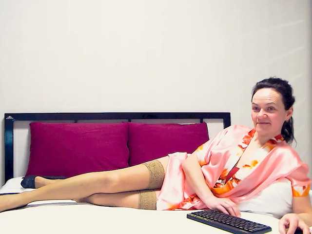 Broadcast screenshots AnnaCharlest