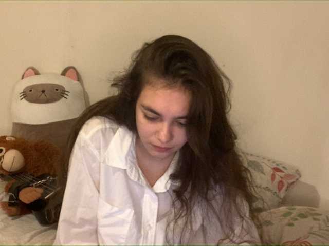 Broadcast screenshots AnnaCow13