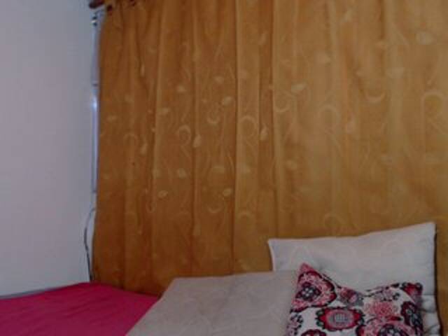 Broadcast screenshots annaishalatin