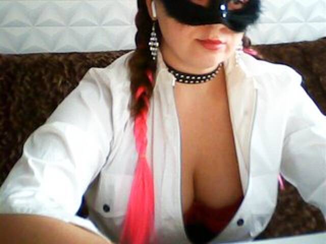 Broadcast screenshots AnnaMint