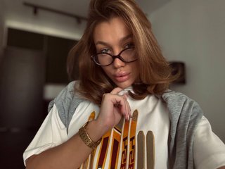 Erotic video chat AnnaRalphs