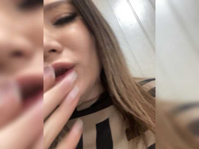 Broadcast screenshots L0uisVuitton