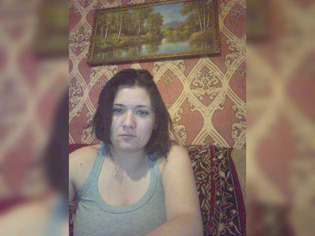 Broadcast screenshots AnnetShields