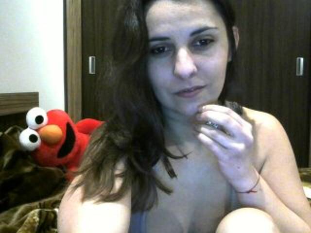 Broadcast screenshots Annie-Simon