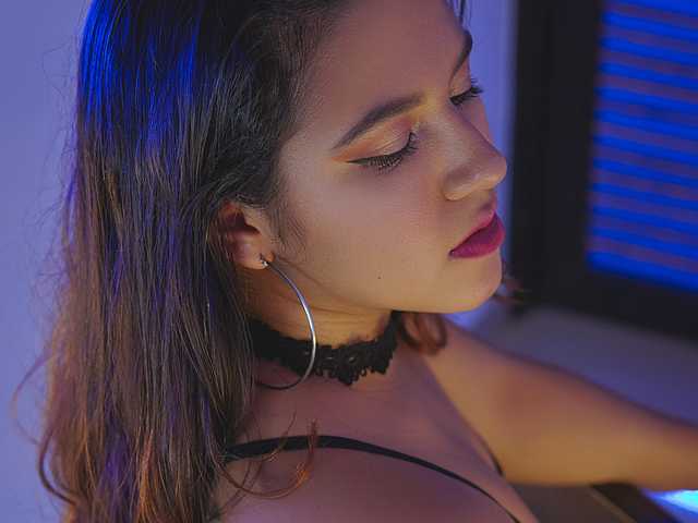 Photo of the profile AnnieBellerou