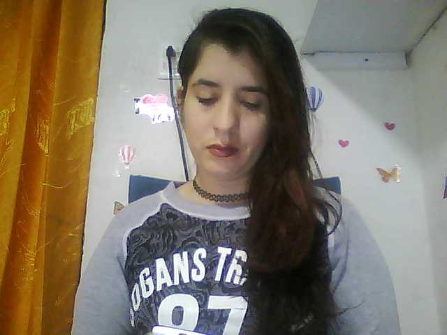 Broadcast screenshots anniecaroline