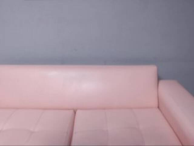 Broadcast screenshots AnnieFoster