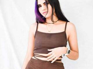 Erotic video chat AntonellaRoux