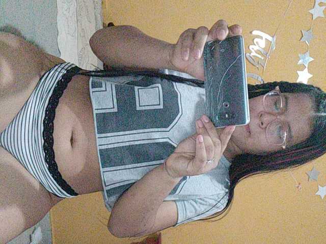 Broadcast screenshots AntoniaCole