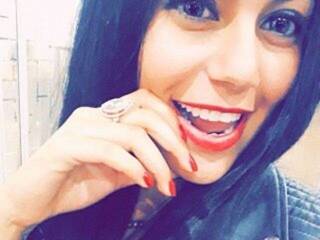 Erotic video chat April-Fox