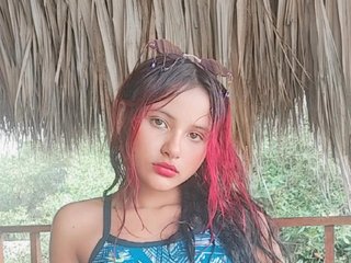 Erotic video chat aprill-adanss