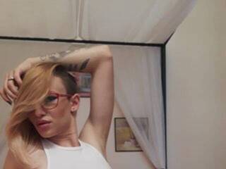 Erotic video chat Arianasky