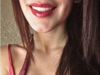 Erotic video chat ariane