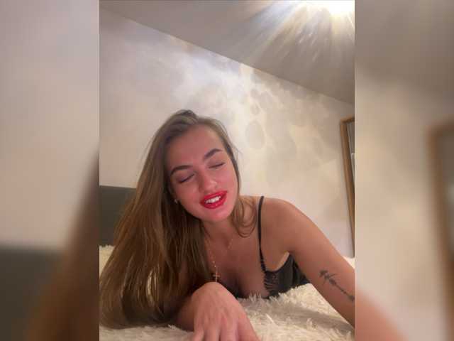 Broadcast screenshots ArinaLove77