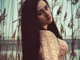 Erotic video chat arinochka15
