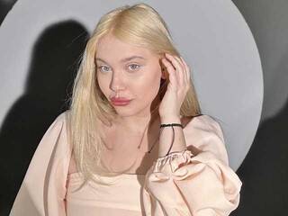 Erotic video chat Arisharisha