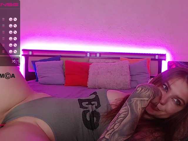 Broadcast screenshots _Liliya_Rey_