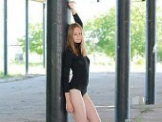 Erotic video chat artemida20