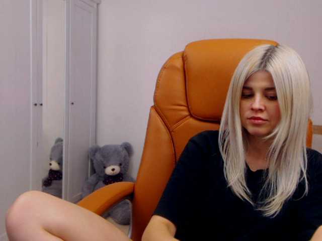 Photos AryaJolie TOPIC: Hey there guys!! Let's have some fun~ naked strip 444tks, more fun pvt is on, or spin the wheell 199 or 599tks,kisses:*:*~