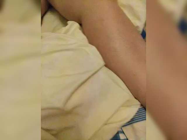 Welcome to our chat room! Feel free to say hi 😊