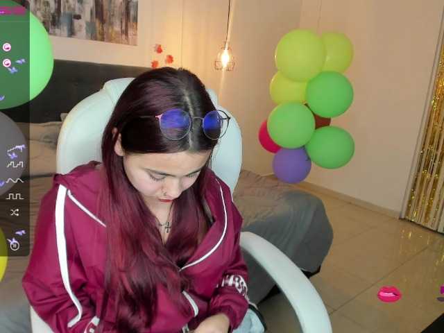 Broadcast screenshots AshelyGirl